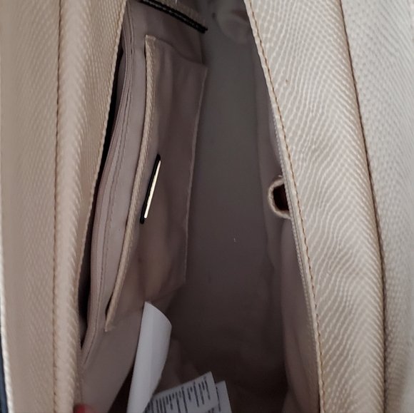 Large Satchel Purse - Picture 3 of 5